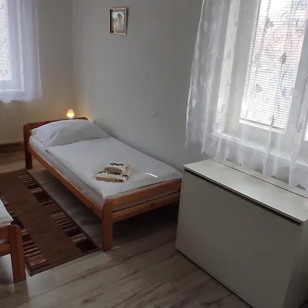 Semesterbostad Dom Stefany Spišské Podhradie